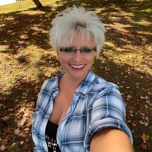 Meet your Posher, Candy